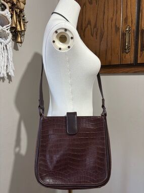 Vintage Brown Croc-Embossed Leather Shoulder Purse Saddle Bag